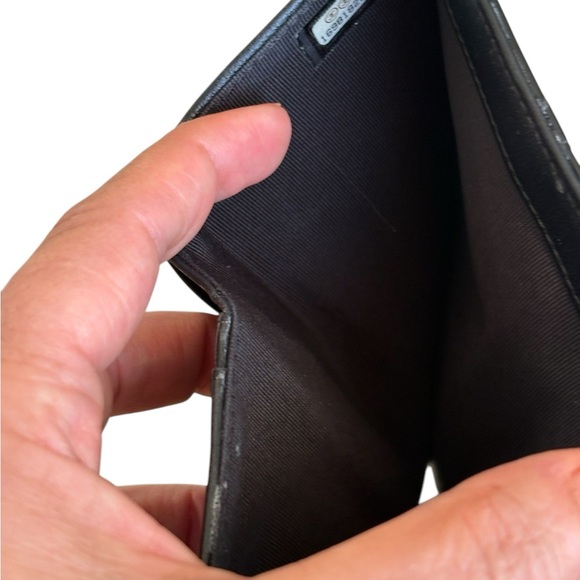 COPY - Chanel iconic patent black quilted wallet - Picture 7 of 16